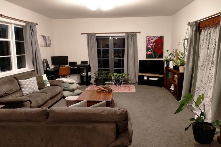 Photo of property in 30 Freyberg Street, Waterloo, Lower Hutt, 5011