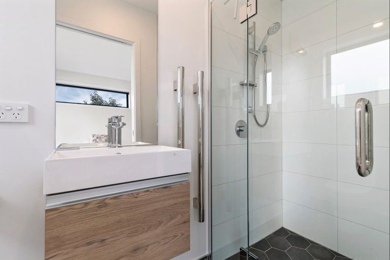 Photo of property in 66 Jack Hanley Drive, Jacks Point, Queenstown, 9371