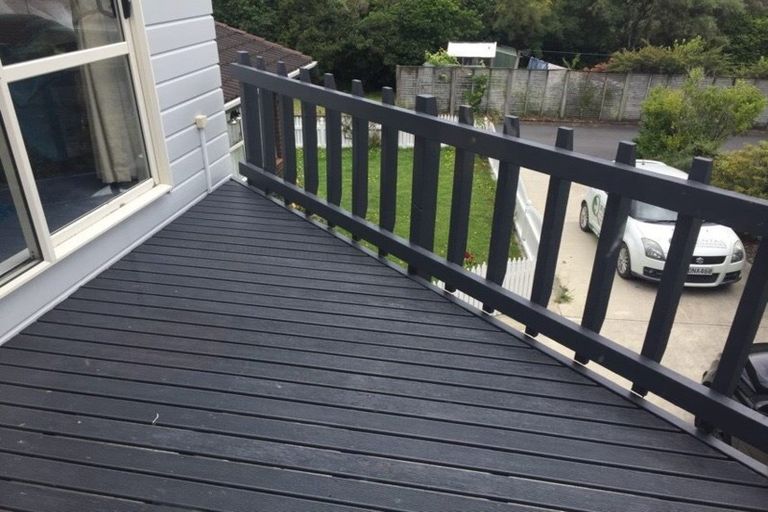 Photo of property in 2 Sorrento Way, Silverstream, Upper Hutt, 5019