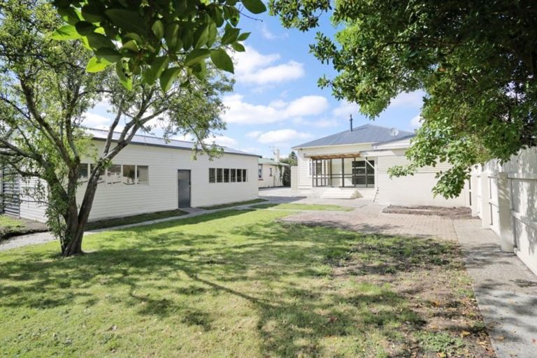 Photo of property in 32 Collingwood Street, Strathern, Invercargill, 9812