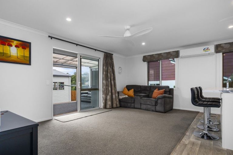 Photo of property in 123b Forrester Drive, Welcome Bay, Tauranga, 3112