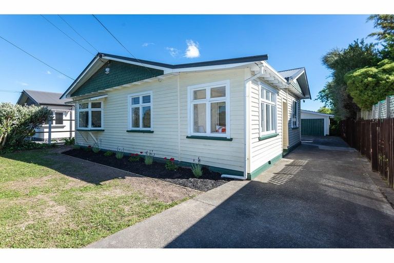 Photo of property in 16 Aylesford Street, Mairehau, Christchurch, 8013