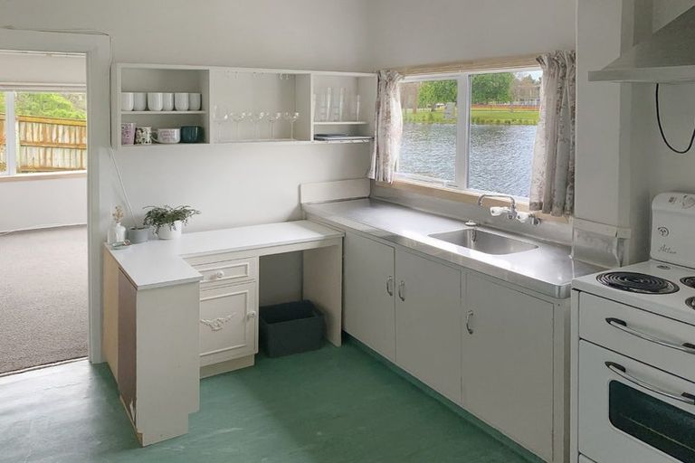 Photo of property in 93 Jickell Street, Hokowhitu, Palmerston North, 4410