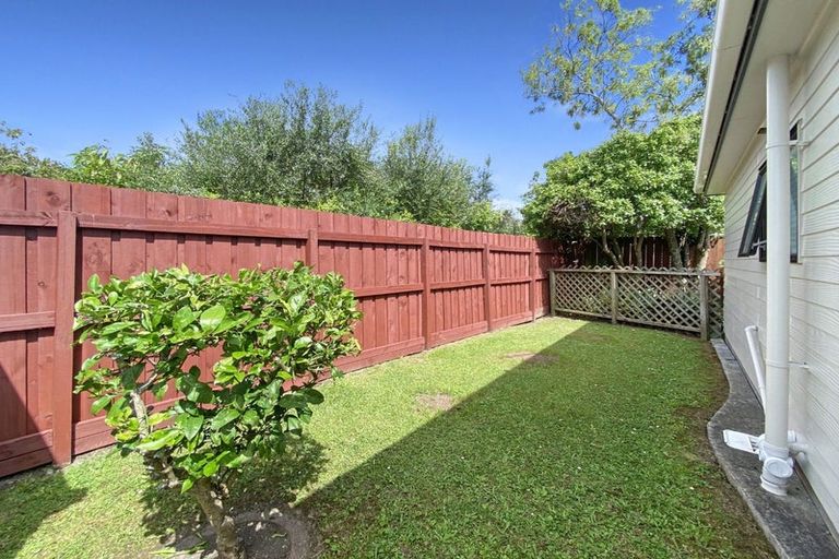 Photo of property in 3/22 Evelyn Place, Hillcrest, Auckland, 0627