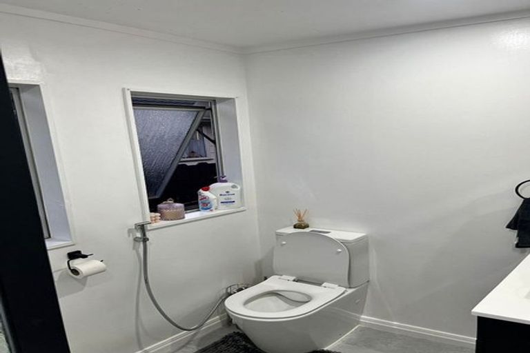 Photo of property in 18 Plunket Avenue, Petone, Lower Hutt, 5012