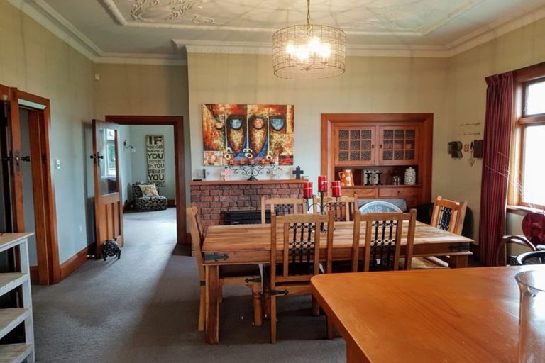 Photo of property in 9 Edward Street, Dannevirke, 4930