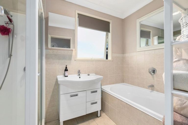 Photo of property in 429 Otumoetai Road, Otumoetai, Tauranga, 3110