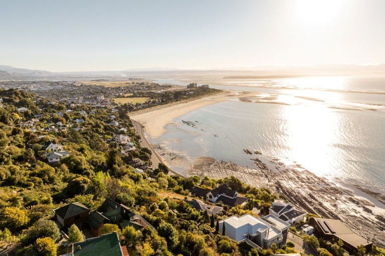 Photo of property in 50 The Cliffs, Britannia Heights, Nelson, 7010