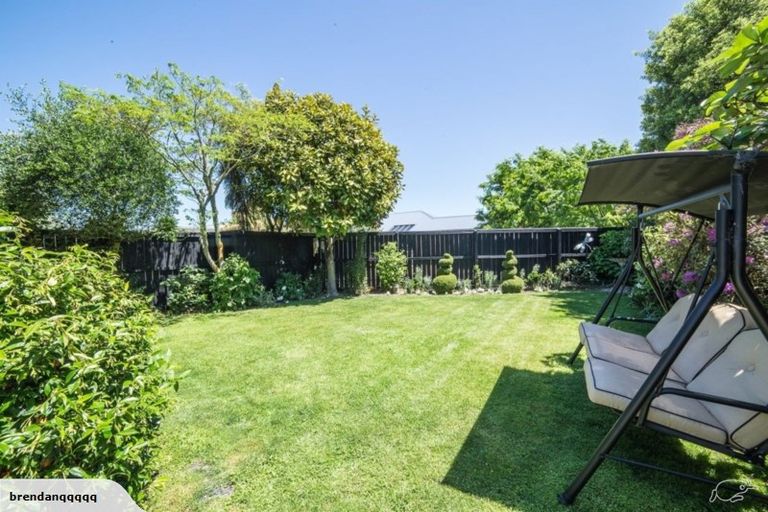 Photo of property in 3 Scarlet Lane, Redwood, Christchurch, 8051
