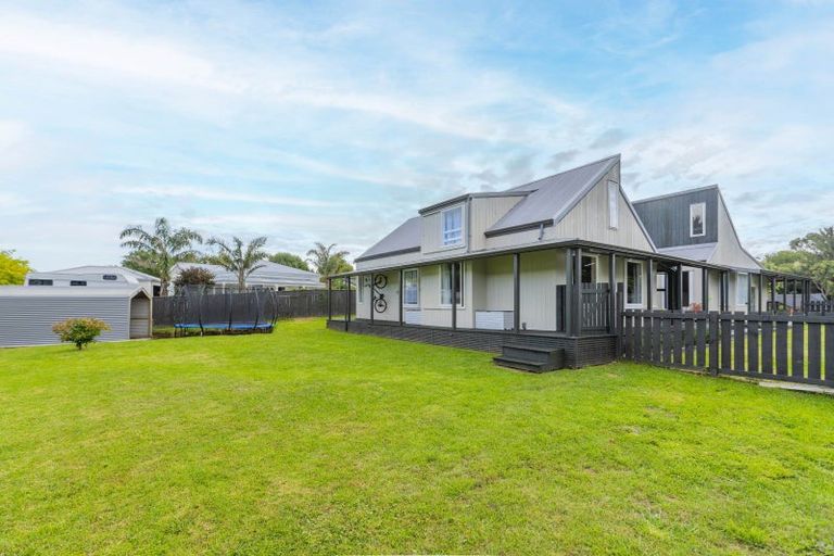 Photo of property in 12 Kew Grove, Raumati Beach, Paraparaumu, 5032