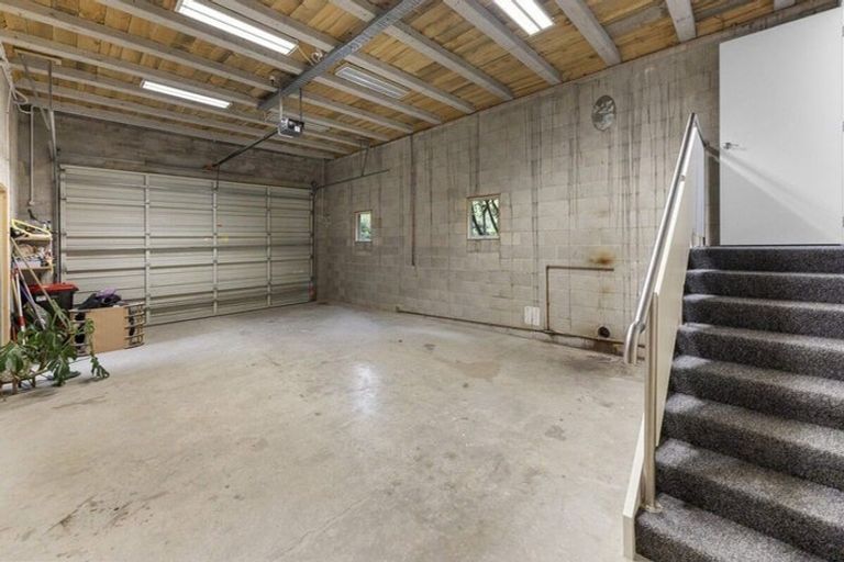 Photo of property in 20 Holm Avenue, Broad Bay, Dunedin, 9014