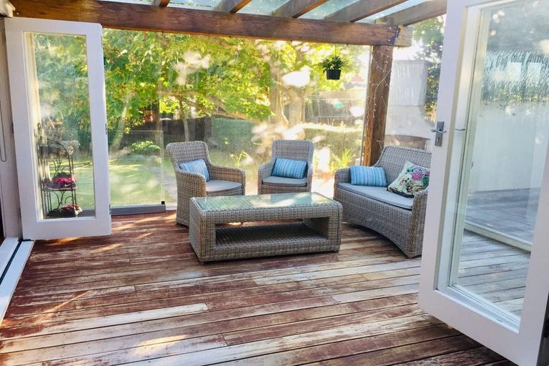 Photo of property in 48d Awaruku Road, Torbay, Auckland, 0630