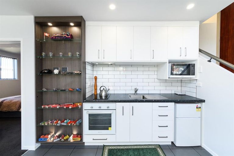 Photo of property in 20 Grey Street, Marton, 4710