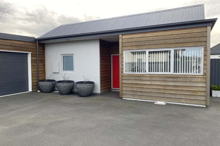 Photo of property in 3/15 Plynlimon Road, Fendalton, Christchurch, 8052