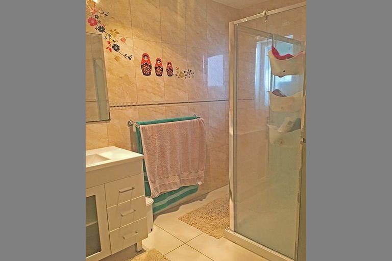 Photo of property in 130 Puhinui Road, Papatoetoe, Auckland, 2104