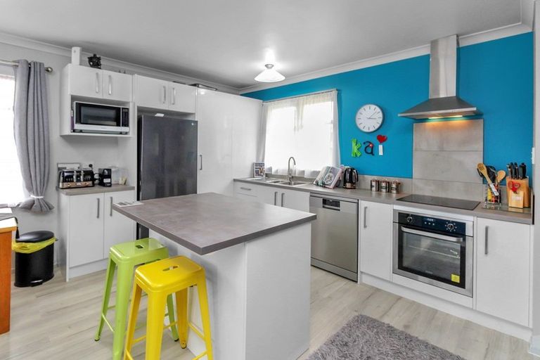 Photo of property in 75 Gordon Street, Dannevirke, 4930