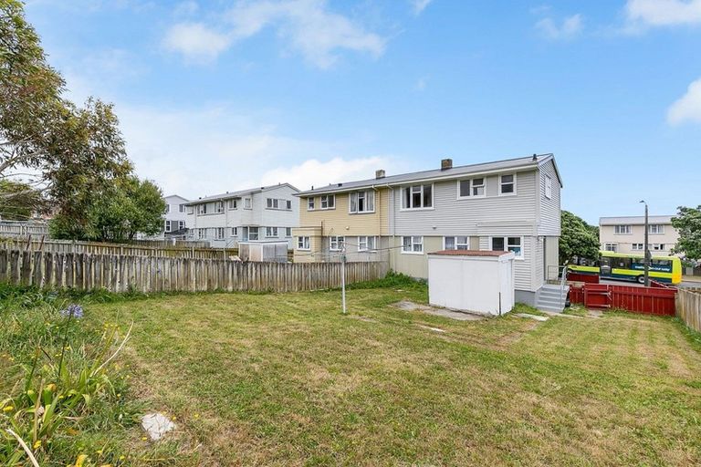 Photo of property in 172 Warspite Avenue, Waitangirua, Porirua, 5024