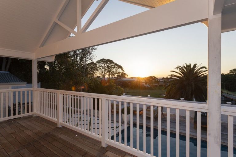 Photo of property in 46 Stout Street, Whataupoko, Gisborne, 4010