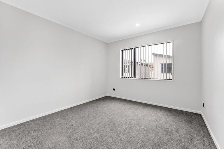 Photo of property in 147d Bucklands Beach Road, Bucklands Beach, Auckland, 2012