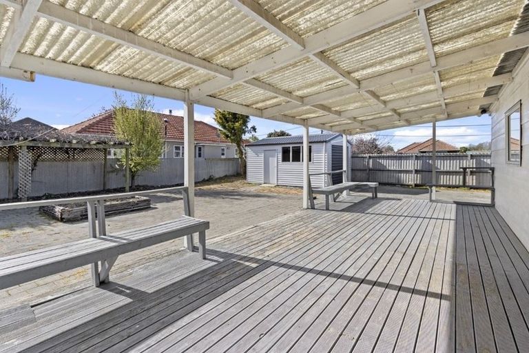 Photo of property in 211 Westminster Street, Mairehau, Christchurch, 8013