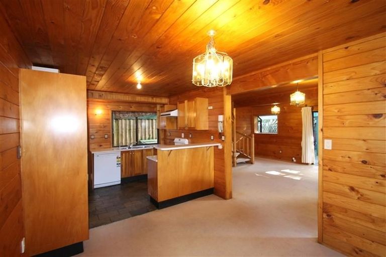 Photo of property in 1/170 Green Lane West, Greenlane, Auckland, 1051