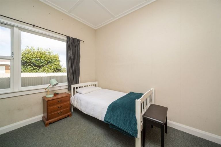 Photo of property in 30 Tauhuri Street, Manaia, 4612