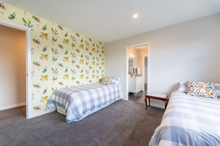 Photo of property in 19 Lazarette Loop, Gleniti, Timaru, 7910