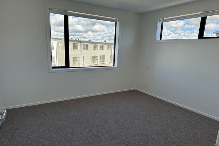 Photo of property in 136 Te Napi Drive, Takanini, Auckland, 2112