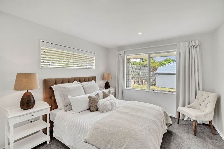 Photo of property in 4 Whaka Terrace, Huntsbury, Christchurch, 8022