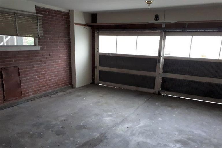 Photo of property in 19 Maidstone Road, Ilam, Christchurch, 8041