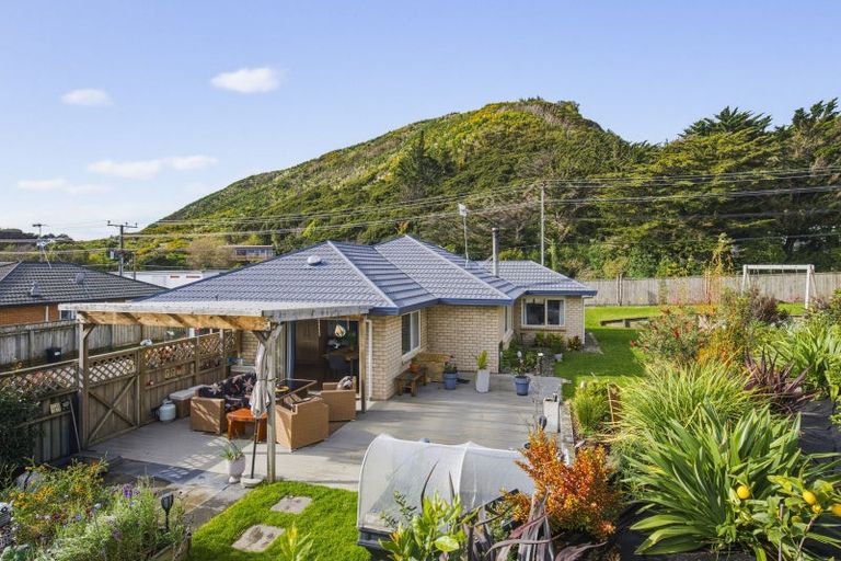 Photo of property in 19 Villa Grove, Paraparaumu, 5032