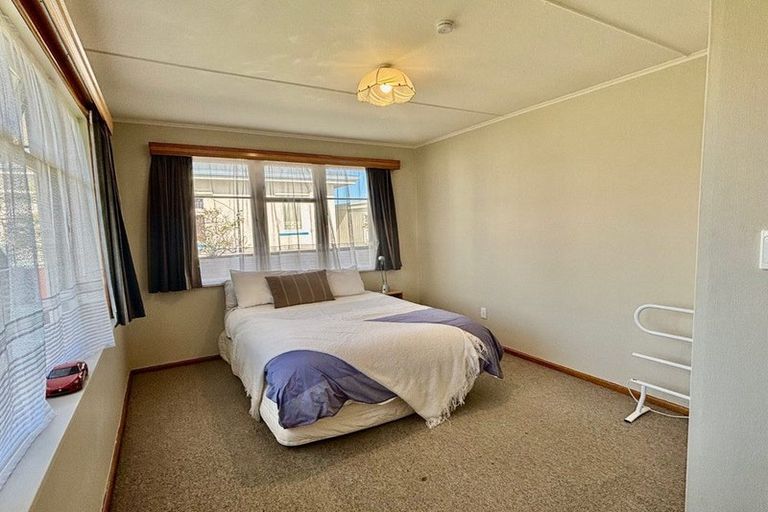 Photo of property in 31 Elbourne Street, Taradale, Napier, 4112