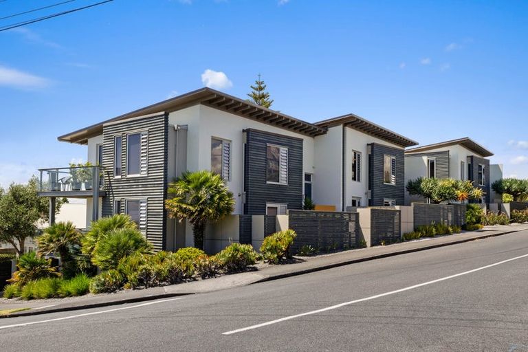 Photo of property in 90b Buller Street, New Plymouth, 4312