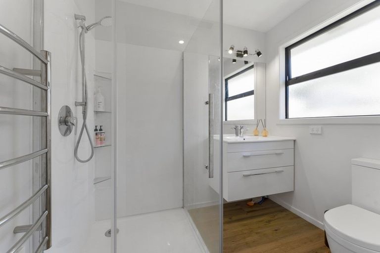 Photo of property in 20 Silver Street, Lower Shotover, Queenstown, 9304