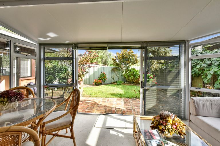 Photo of property in 8 Brynbela Court, Papakura, 2110