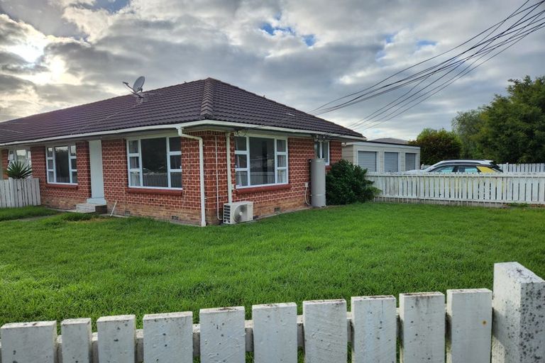Photo of property in 1/6 Opaheke Road, Papakura, 2110