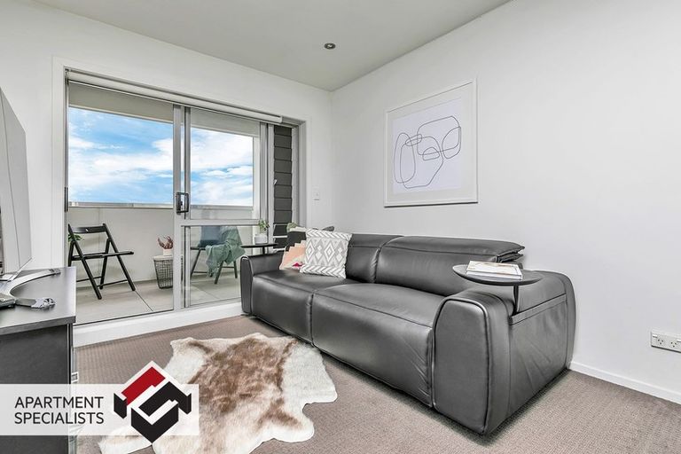 Photo of property in 7e/60 Masons Road, Oteha, Auckland, 0632