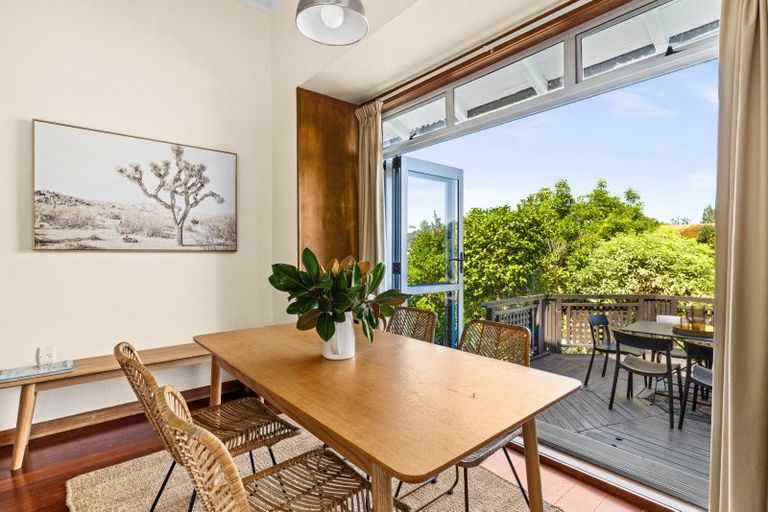 Photo of property in 79 Milton Road, Bluff Hill, Napier, 4110