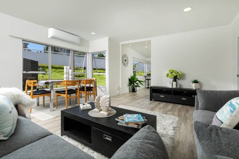 Photo of property in 826 Beach Road, Browns Bay, Auckland, 0630
