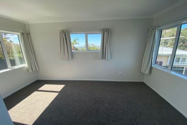 Photo of property in 14 John Road, Stanmore Bay, Whangaparaoa, 0932