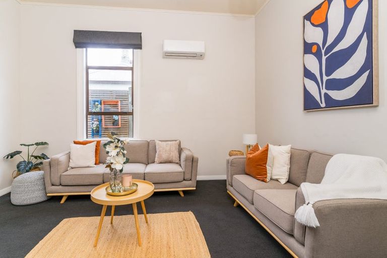 Photo of property in 4 Bathgate Street, South Dunedin, Dunedin, 9012