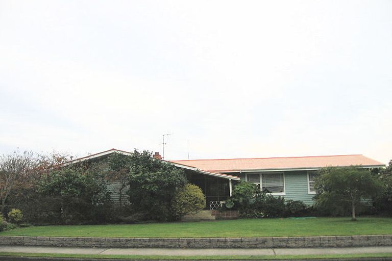 Photo of property in 21 Alamein Crescent, Onekawa, Napier, 4110