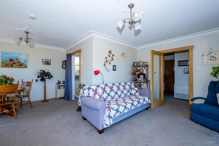 Photo of property in 15 Point Bush Road, Waimate, 7924