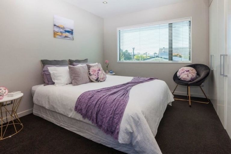 Photo of property in 94 Office Road, Merivale, Christchurch, 8014