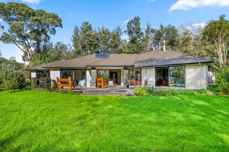 Photo of property in 53b Takapu Road, Manakau, Levin, 5573