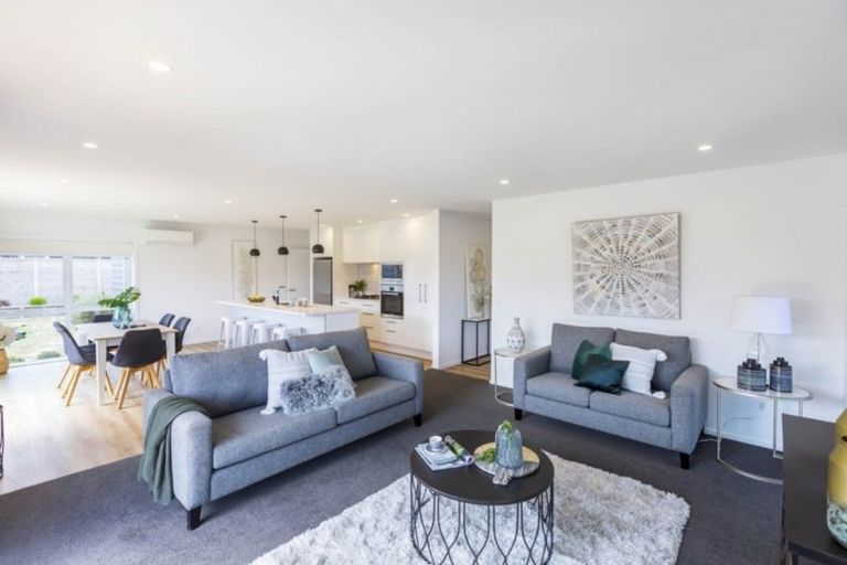 Photo of property in 4 Te Punga Road, Wallaceville, Upper Hutt, 5018