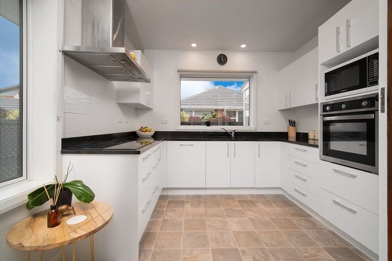 Photo of property in 8 Braithwaite Street, Ilam, Christchurch, 8041