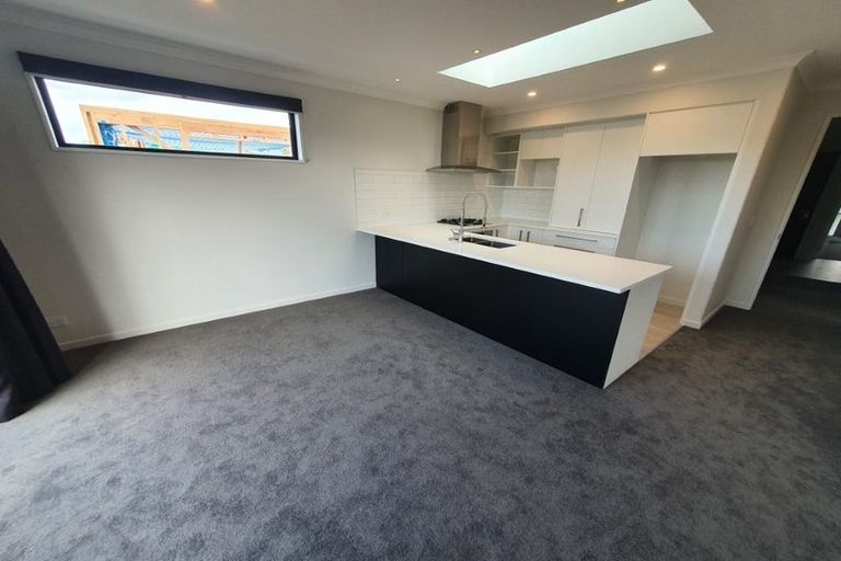 Photo of property in 14 Koral Lane, Broomfield, Christchurch, 8042