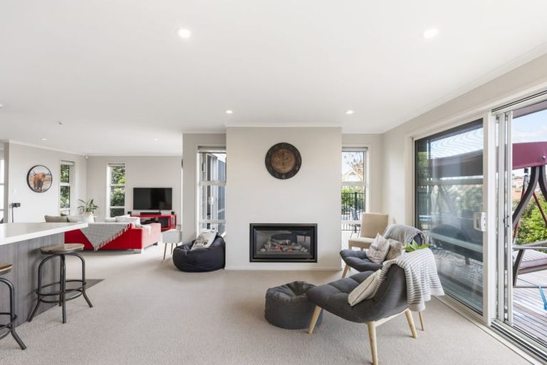 Photo of property in 9 Bella Vista Drive, Gulf Harbour, Whangaparaoa, 0930
