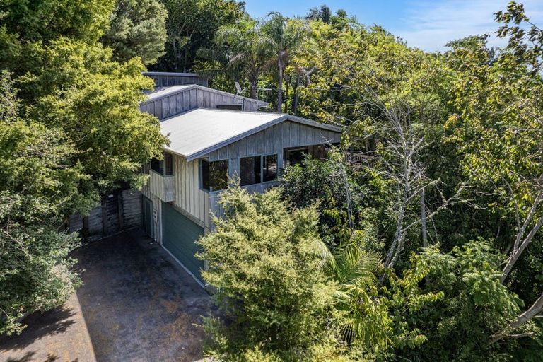 Photo of property in 329 Beach Road, Onerahi, Whangarei, 0110